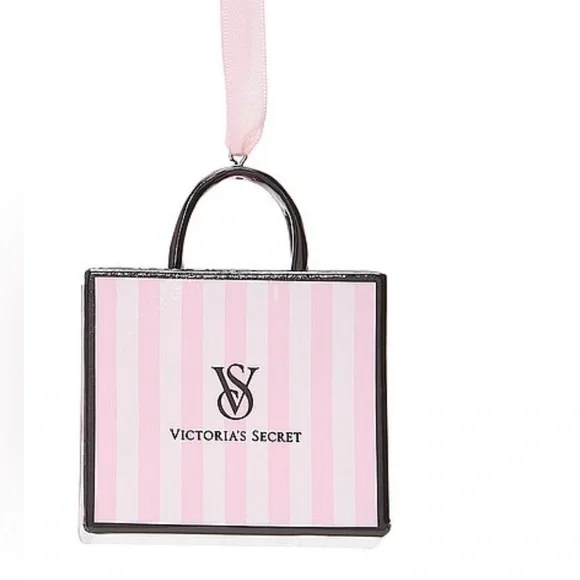 Victoria's Secret
Collector's Edition 3-Piece Holiday Glass Ornaments Gift Set - Picture 6 of 8